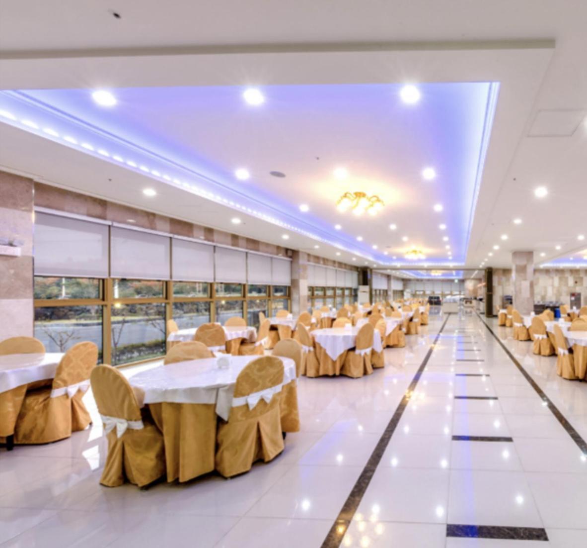 Pearly Hotel Чеджу Екстериор снимка
