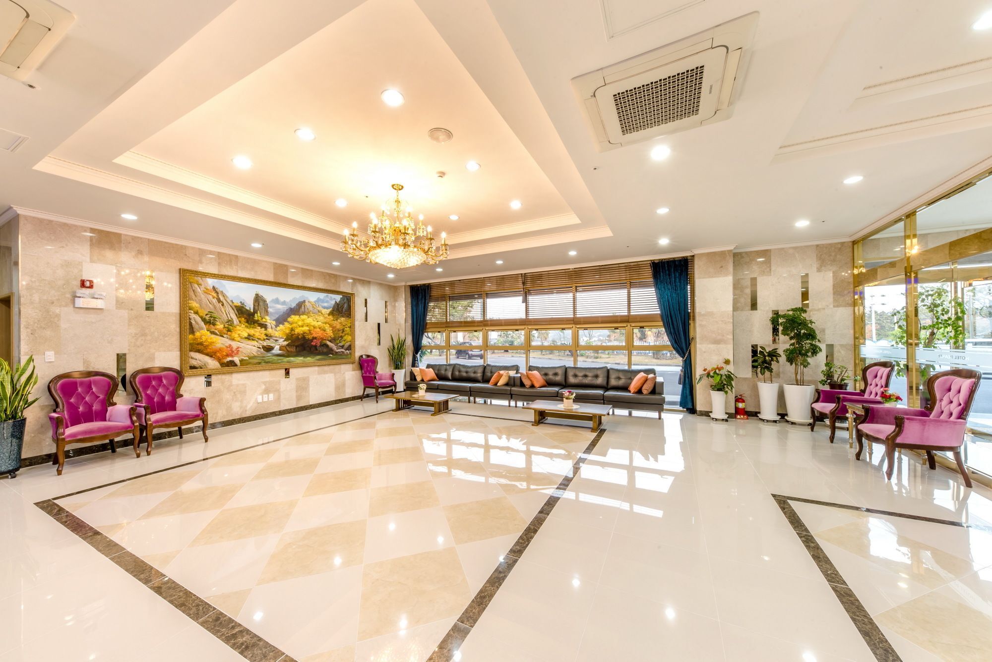 Pearly Hotel Чеджу Екстериор снимка