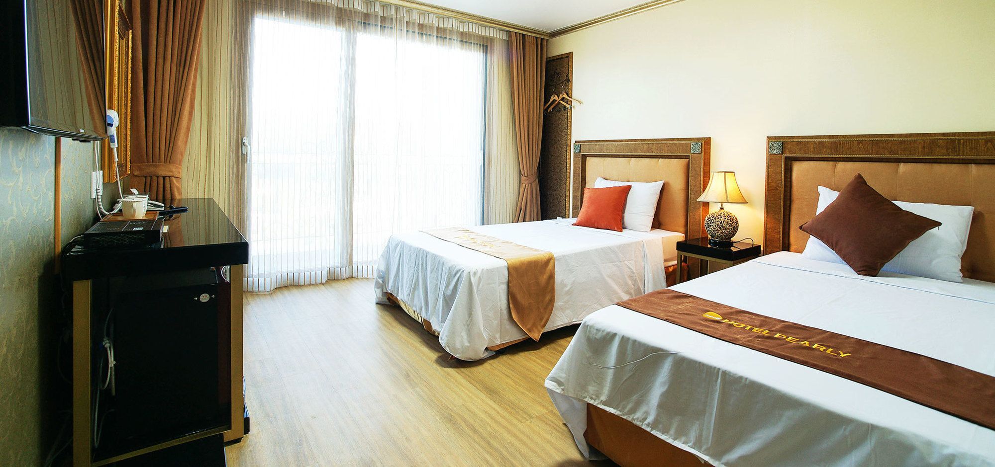 Pearly Hotel Чеджу Екстериор снимка