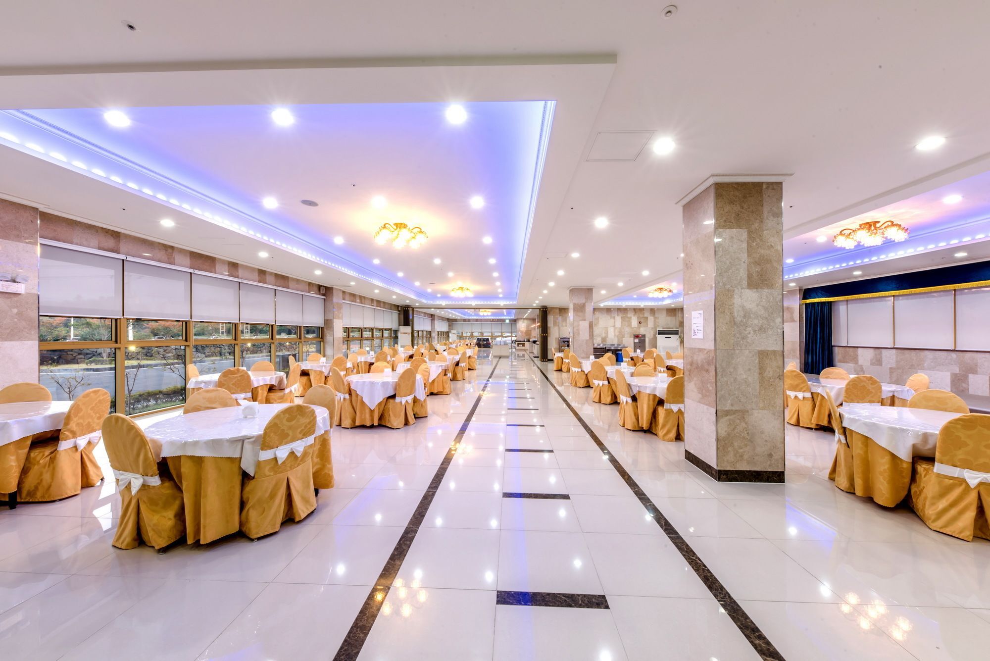 Pearly Hotel Чеджу Екстериор снимка
